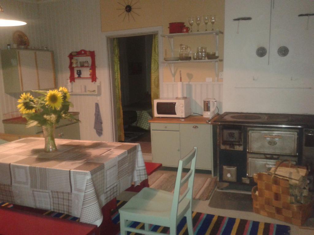 Levomaeki Farm Cottages Ypaja Chambre photo